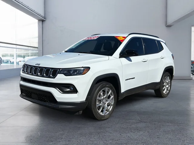 2023 Jeep Compass Latitude Lux