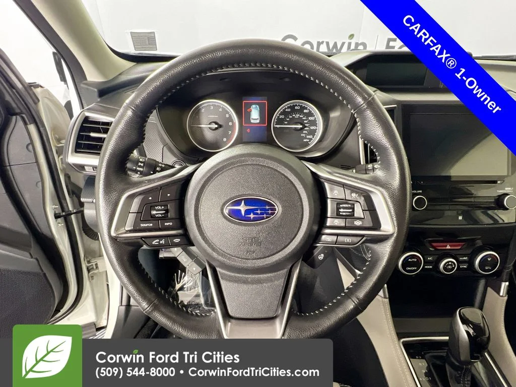 Used 2020 Crystal White Pearl Subaru Limited image 8