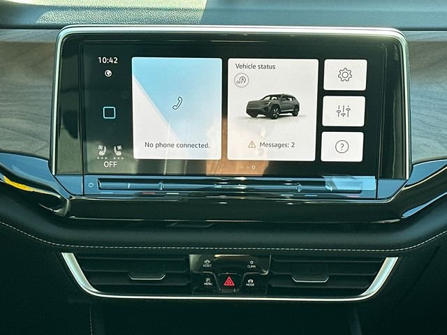 New 2026 Black Volkswagen 2.0T SE w/Technology image 30