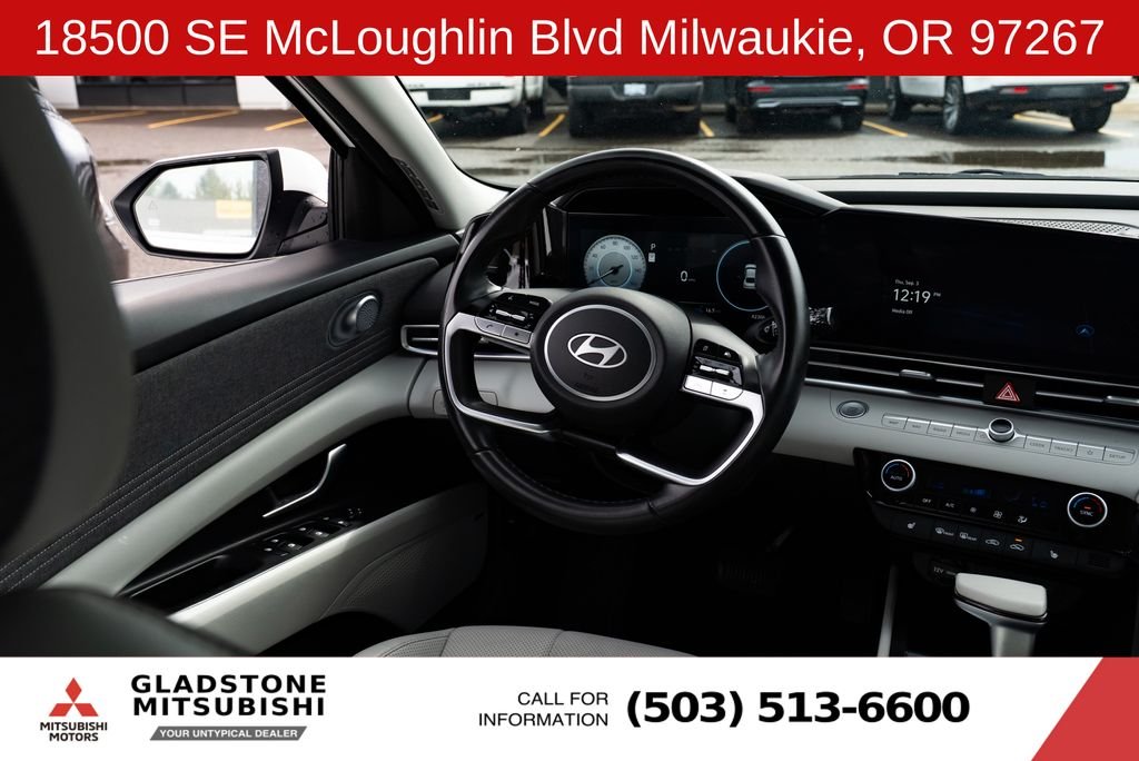 Used 2024 White Hyundai Limited image 9