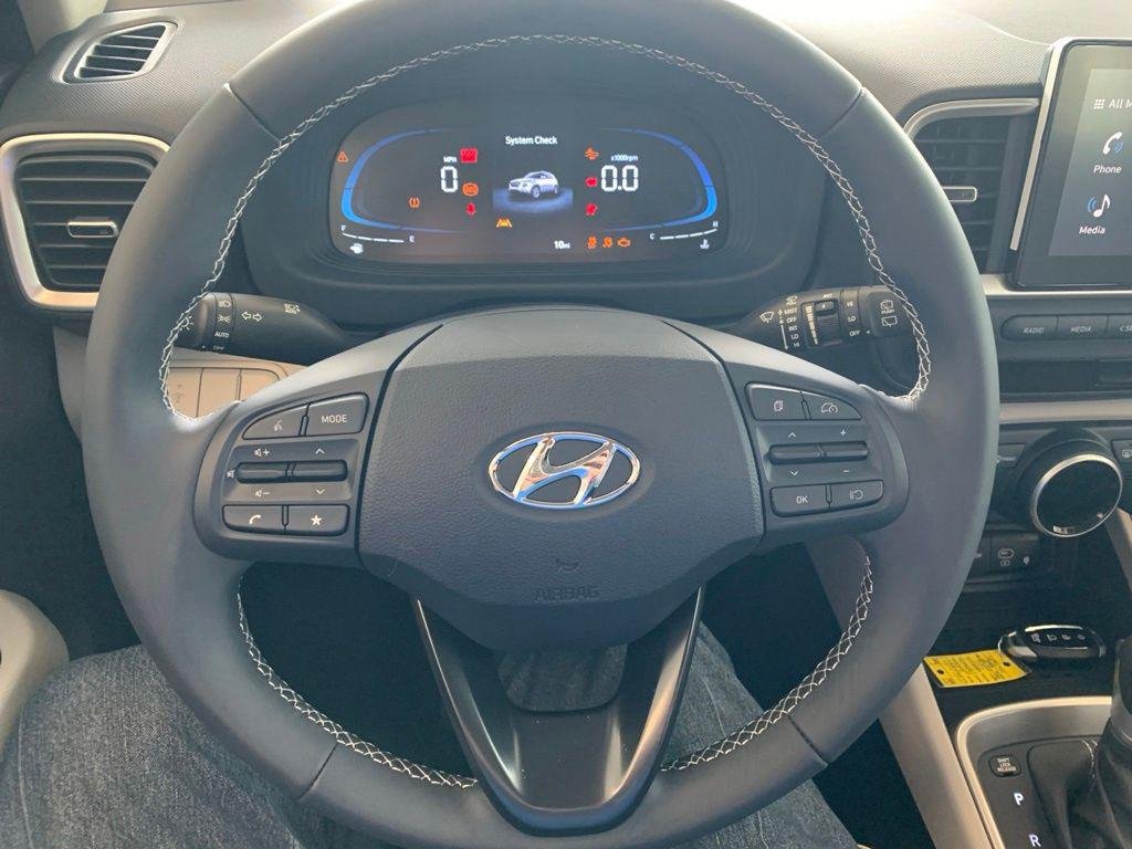 New 2026 White Hyundai SEL w/Two-Tone Roof image 5
