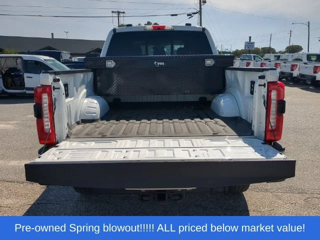 Used 2024 White Ford Lariat image 40
