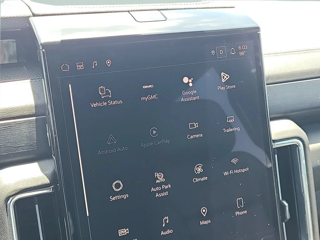 2025 GMC Yukon XL Denali - Photo 14