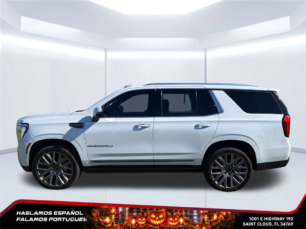 Used 2026 Glacier White Tricoat GMC Denali Ultimate image 2