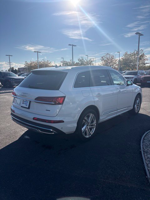 Used 2021  Audi 55 Premium Plus image 2