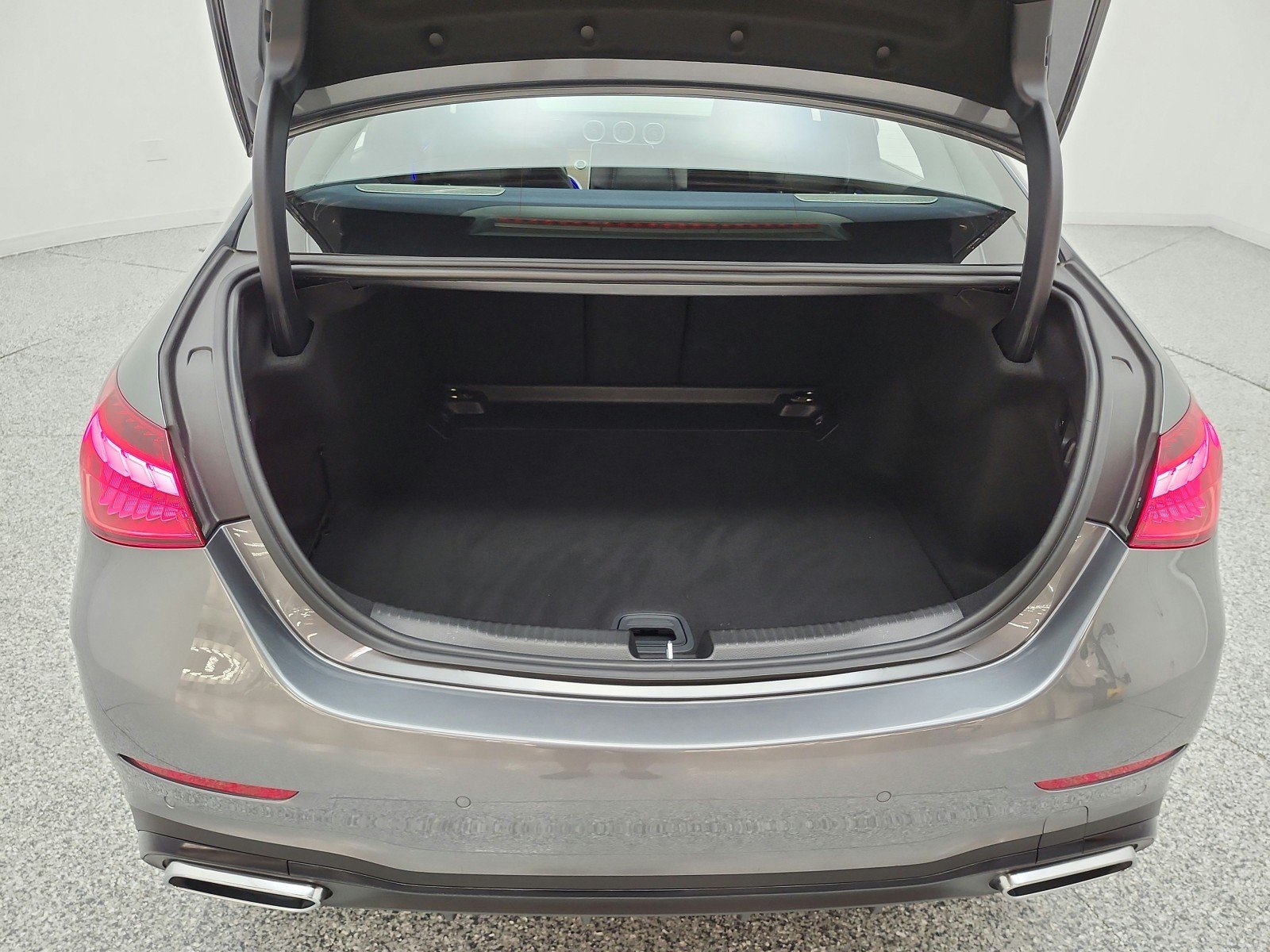 Used 2022 Selenite Grey Metallic Mercedes-Benz C 300 Sedan image 21
