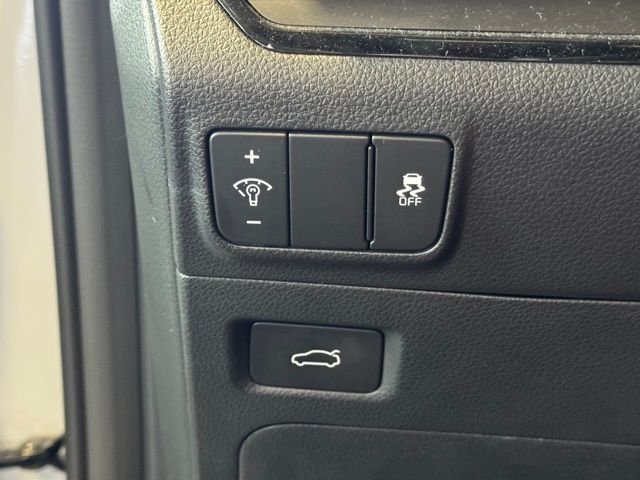 2025 Kia K5 GT-Line - Photo 21