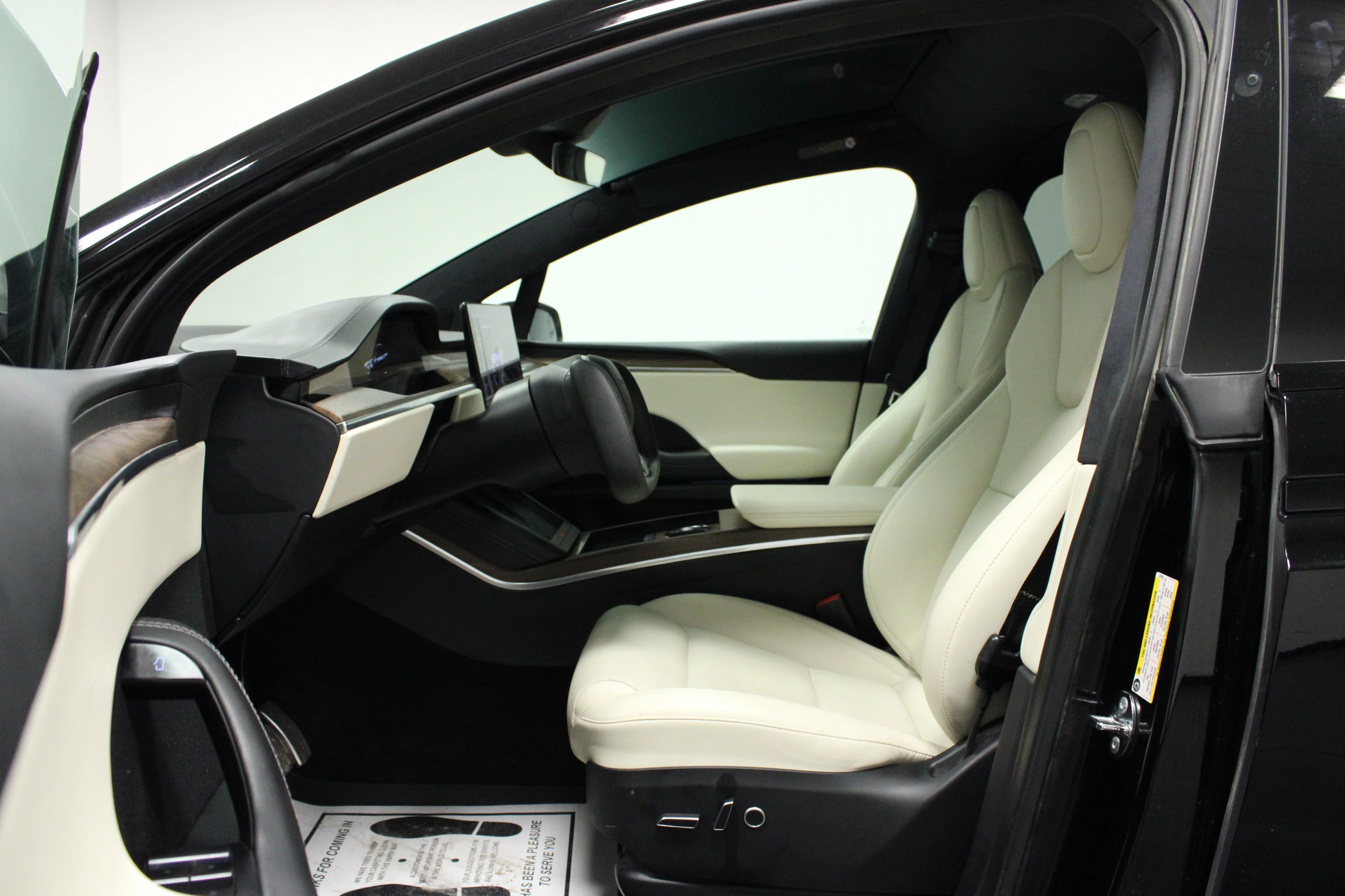 Used 2023 Solid Black Tesla Base image 12