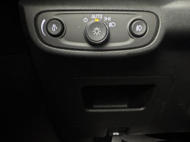Used 2022 Black Chevrolet LT image 21