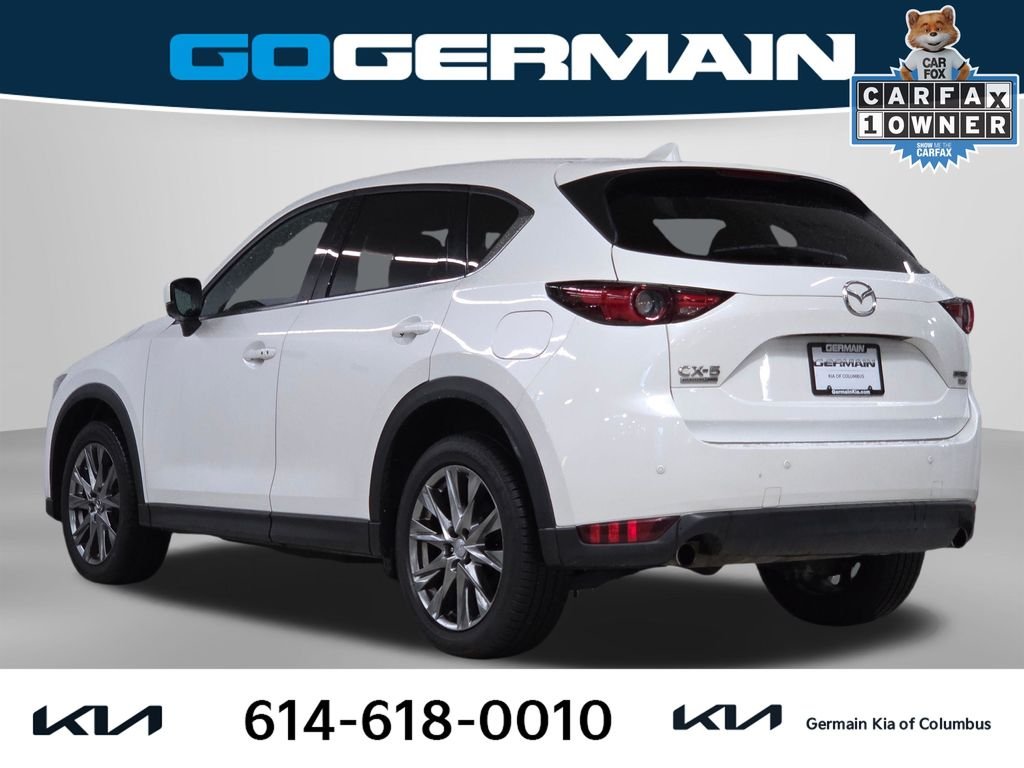 Used 2021 White Mazda Signature image 12