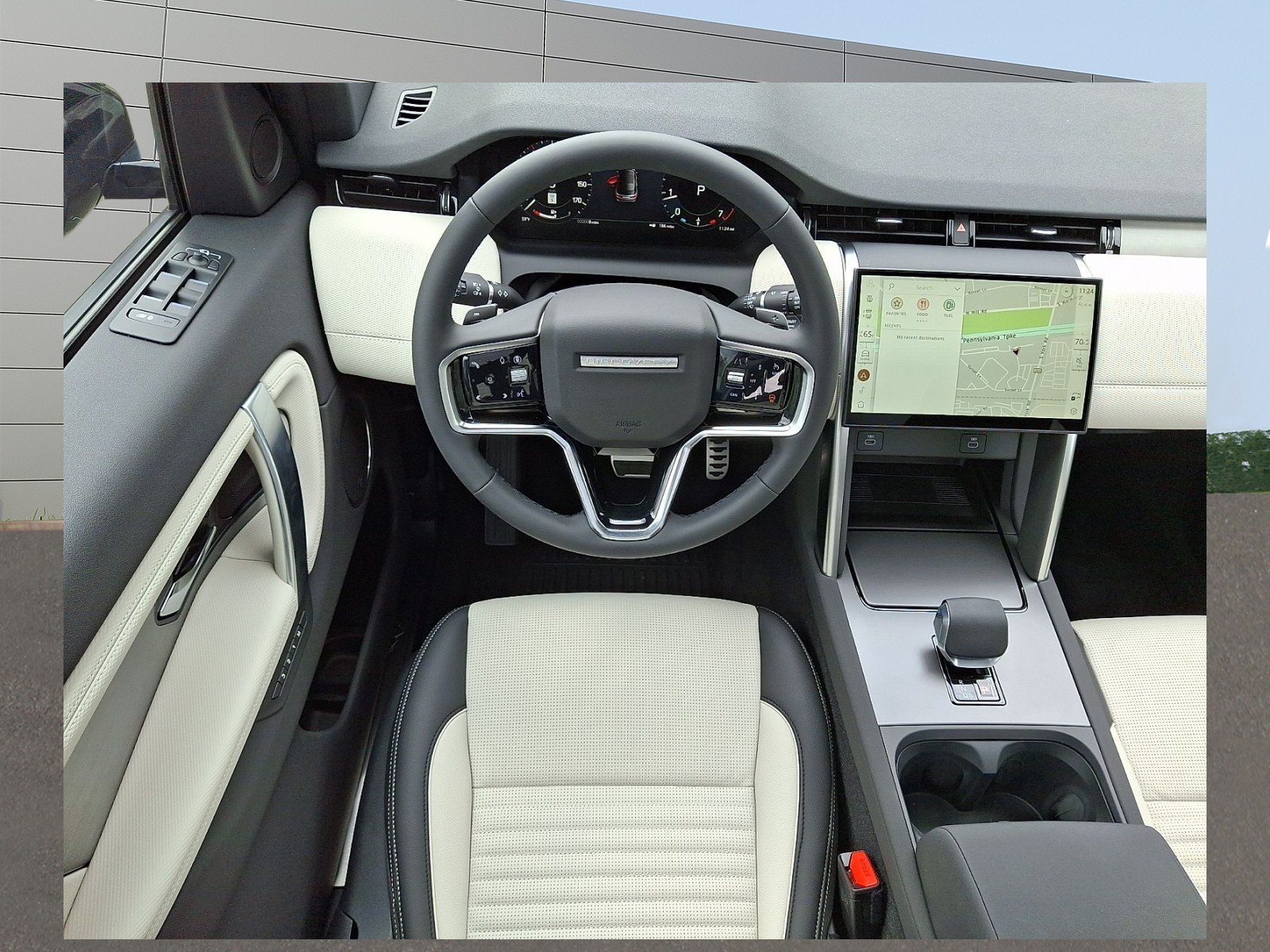 New 2026 Santorini Black Land Rover Landmark image 6