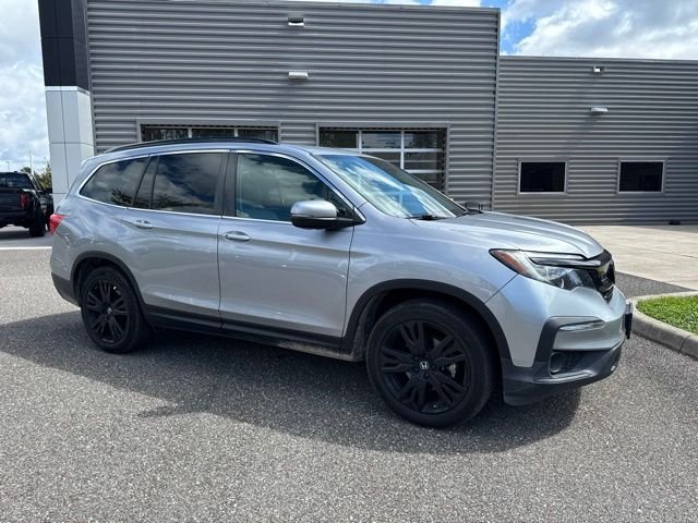 Certified Used 2021 Lunar Silver Metallic Honda Special Edition image 2