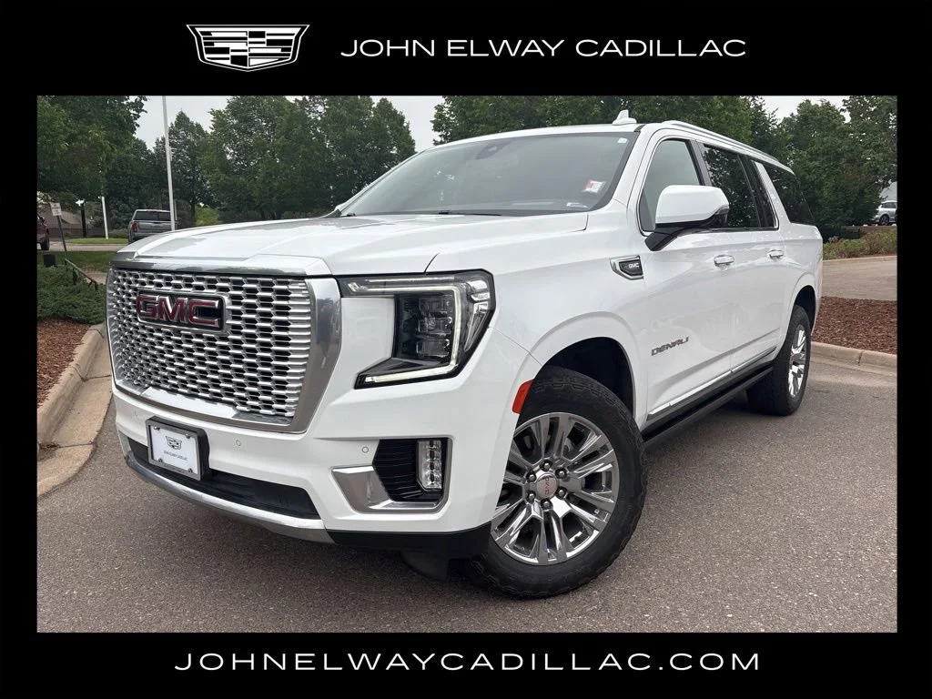 2022 GMC Yukon Denali AWD's photo