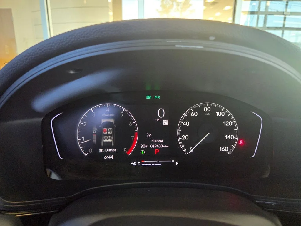 2025 Honda Civic Hatchback Sport - Photo 33