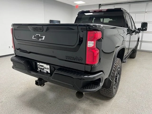 Used 2024 Black Chevrolet High Country image 10