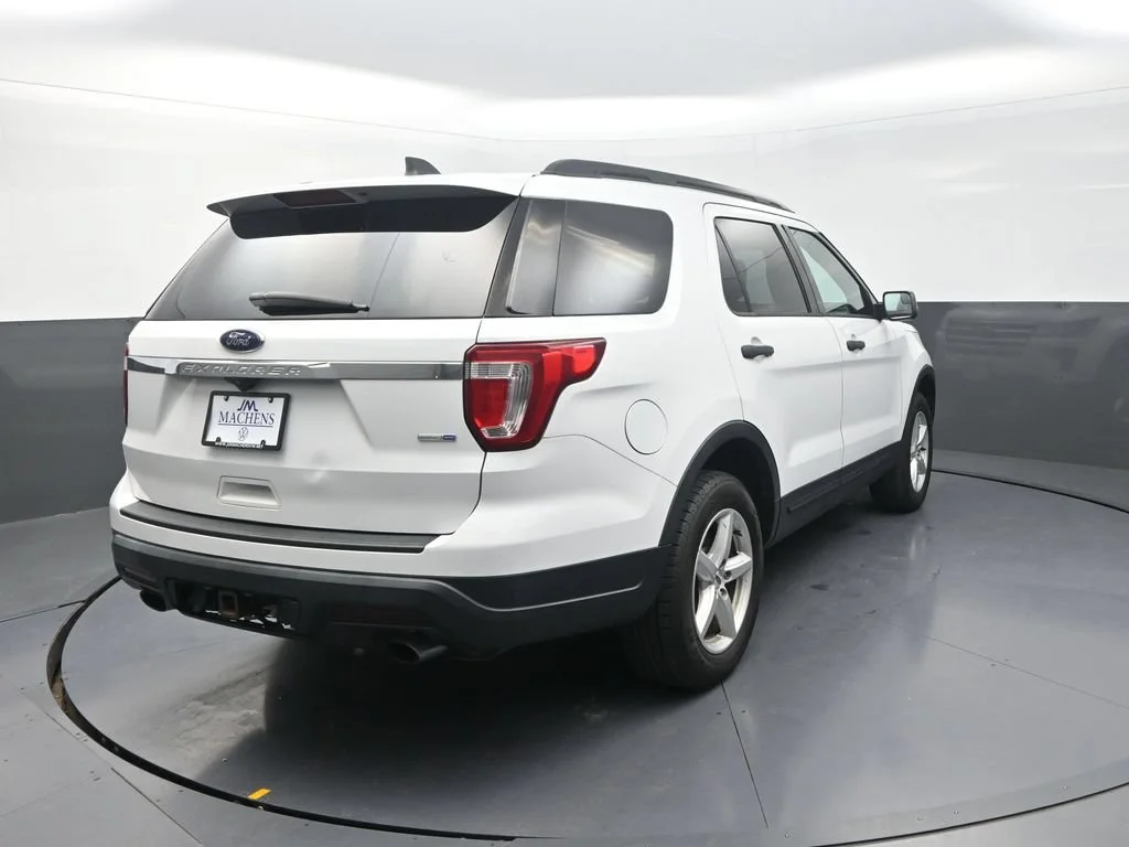 Used 2018 White Ford Base image 10