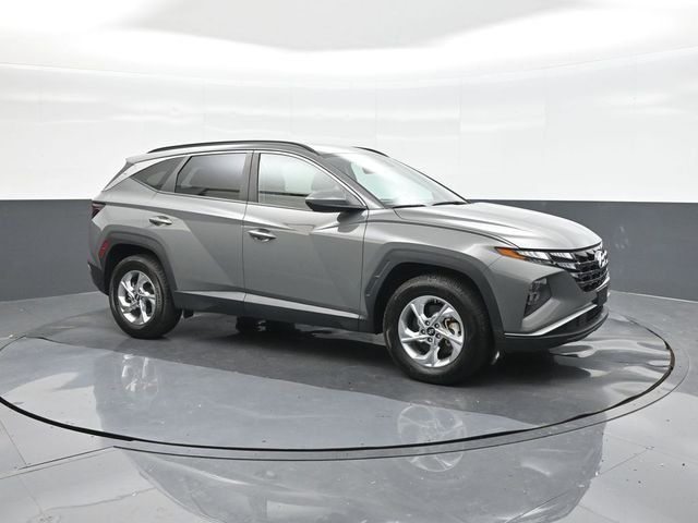 Used 2024 Gray Hyundai SEL image 17