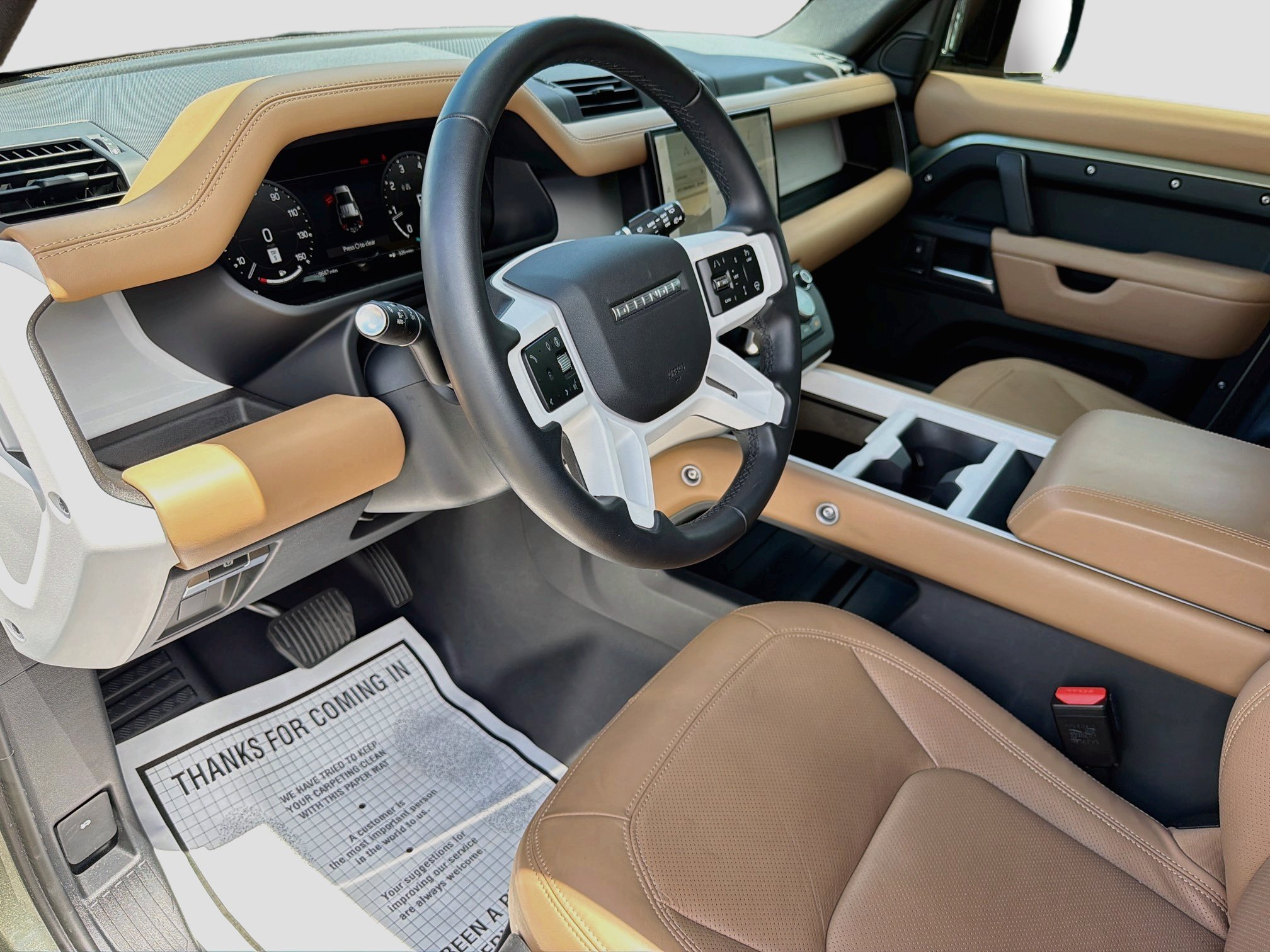 Certified Used 2025 Green Metallic Land Rover S image 26