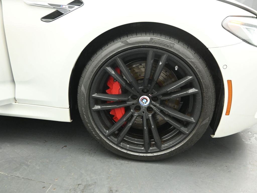 2022 BMW M5 - Image 29