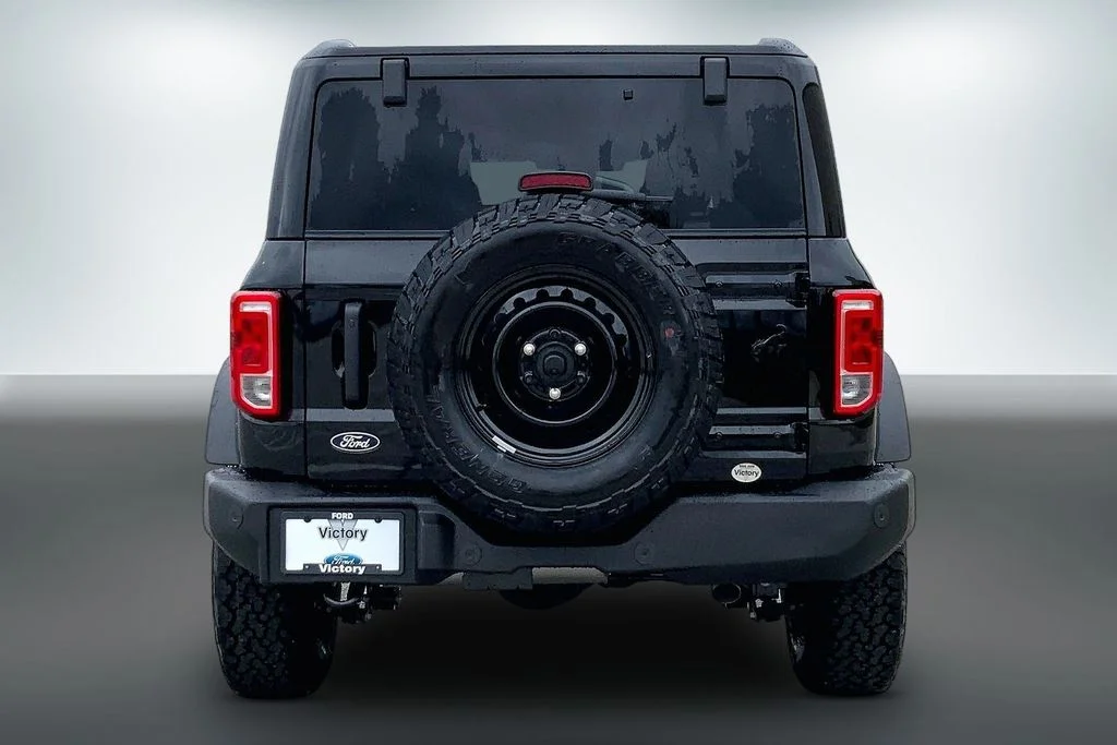 New 2026 Shadow Black Ford Big Bend image 4