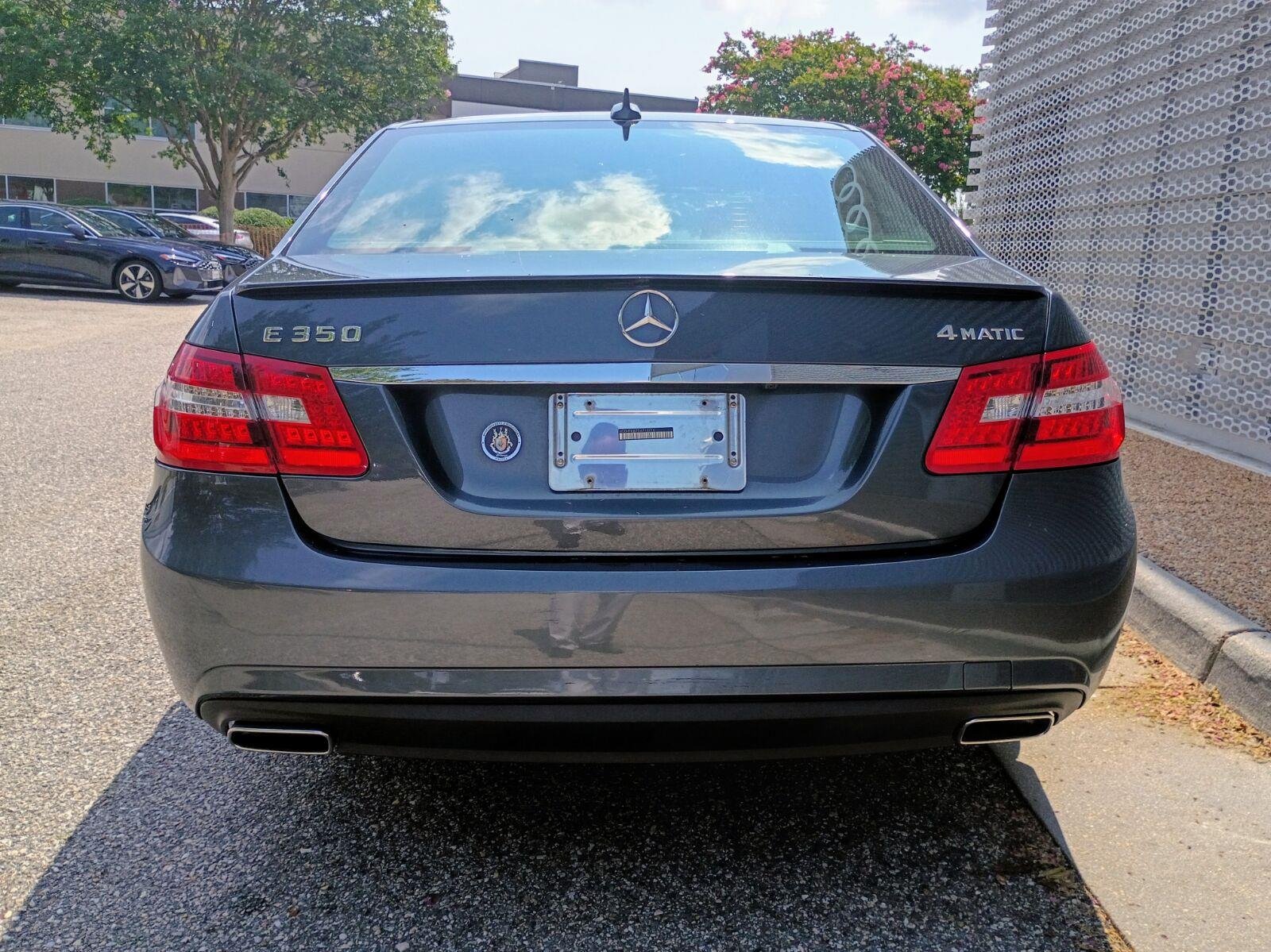 Used 2013 Steel Gray Metallic Mercedes-Benz E 350 Sport image 4