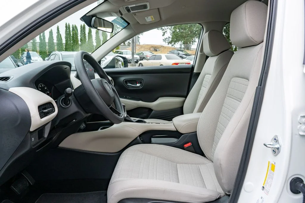 Certified Used 2026 Platinum White Pearl Honda AWD LX image 25