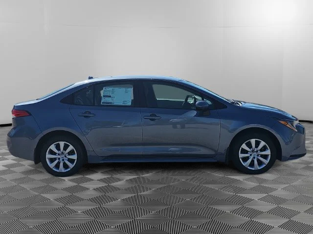 New 2027 Celestite Toyota LE image 5