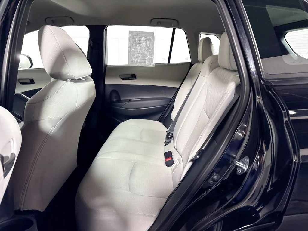 Used 2025 Black Toyota L image 19