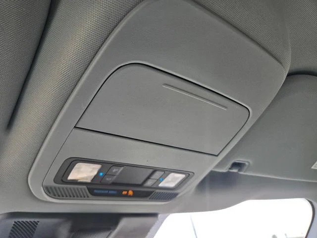 Used 2021 Iconic Silver Metallic Ford XLT image 15