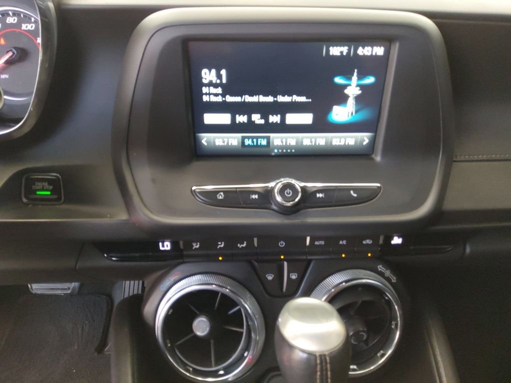 Used 2018 Red Chevrolet 1LT image 11