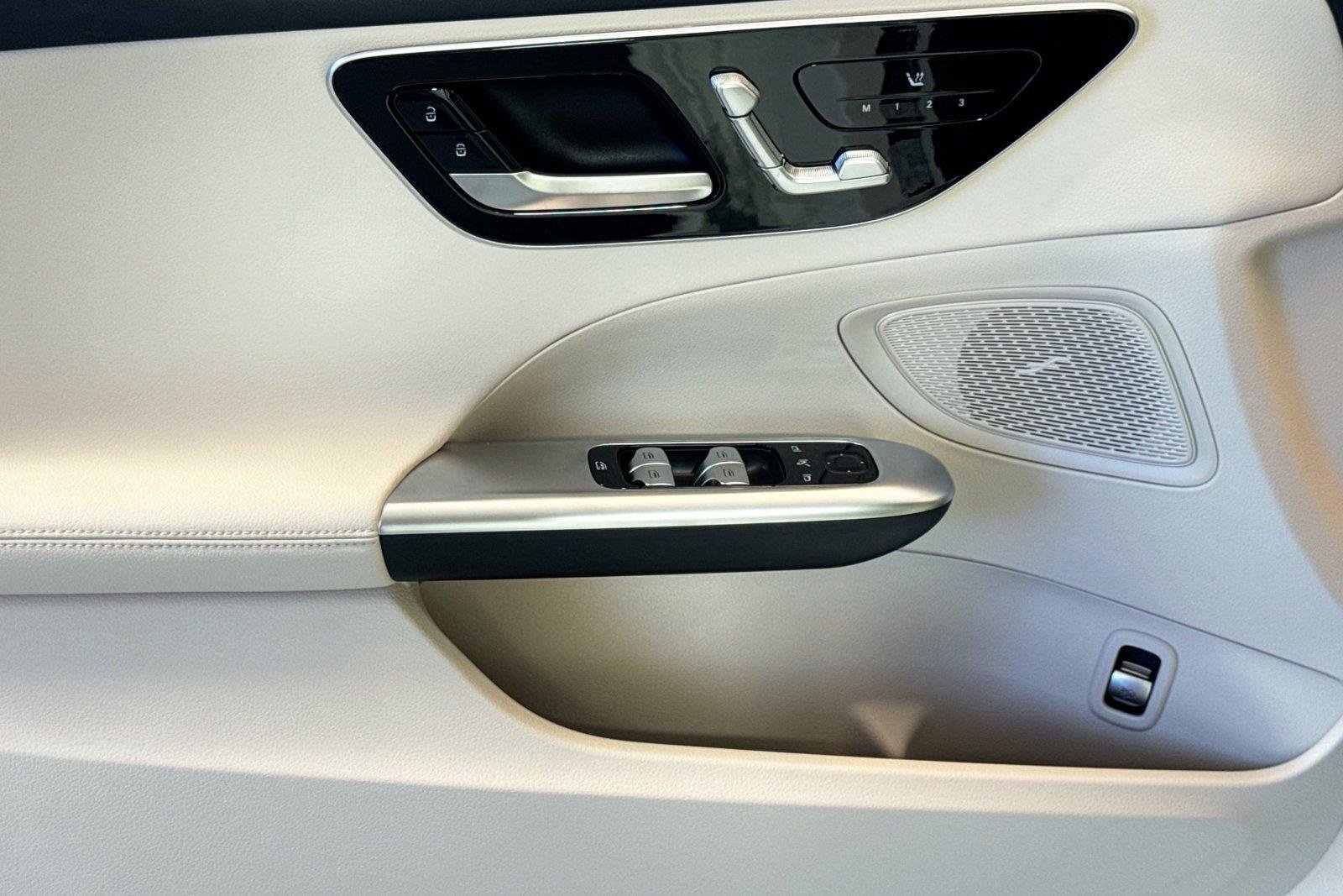New 2026 Polar White Mercedes-Benz C 300 image 16