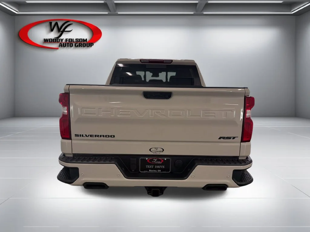 New 2026 White Sands Chevrolet RST image 7