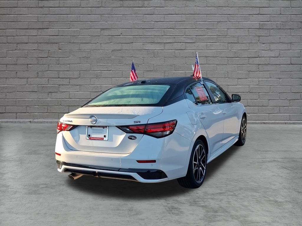 Used 2025 White Nissan SR image 11