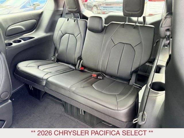 New 2026 Diamond Black Crystal Pearl-Coat Exterior Paint Chrysler Select image 17