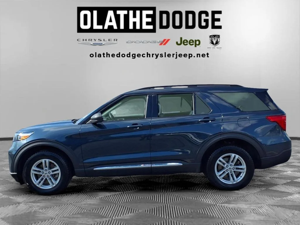 Used 2022 Blue Ford XLT image 22