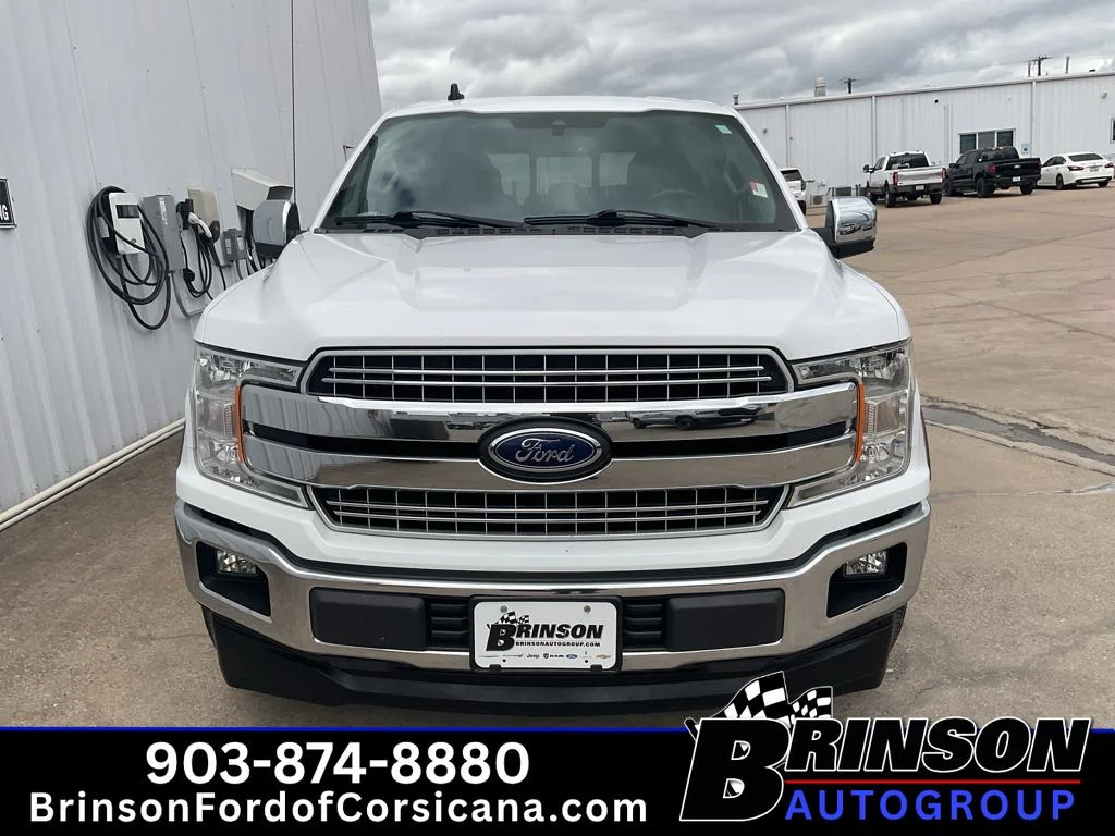 Used 2019 OXFORD WHITE Ford LARIAT image 2