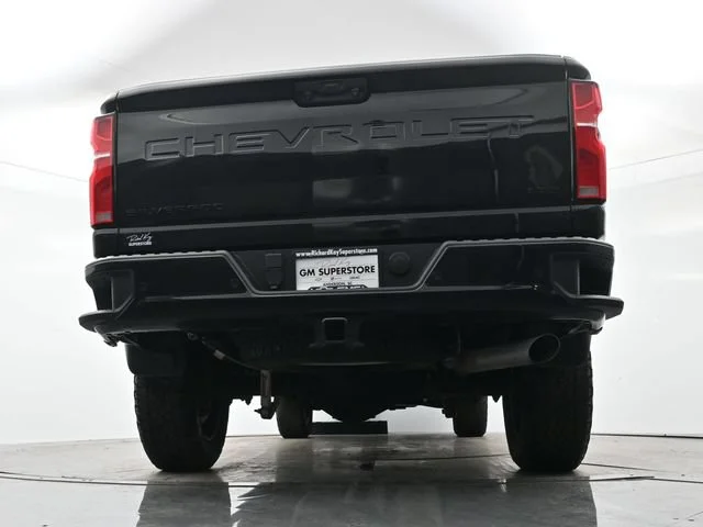 Used 2025 Black Chevrolet LTZ image 30
