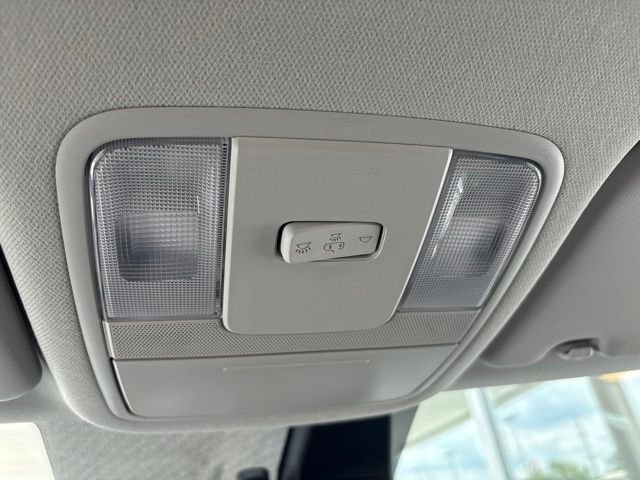Certified Used 2025 Snow White Pearl Kia LX image 16