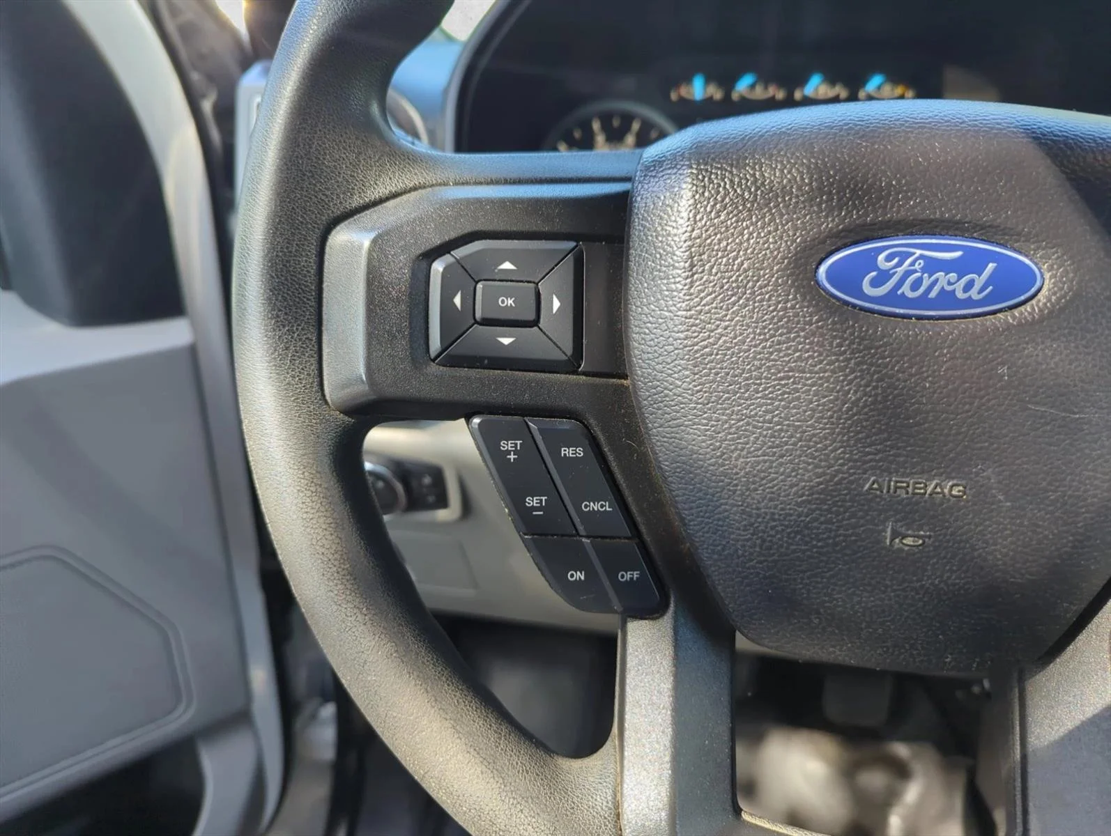 Used 2020 Oxford White Ford XLT image 18