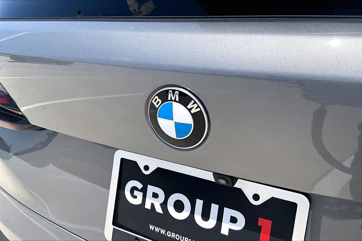 Used 2024 Skyscraper Grey Metallic BMW M60i image 29