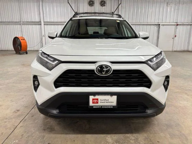 Used 2024 WIND CHILL PEARL Toyota  image 2