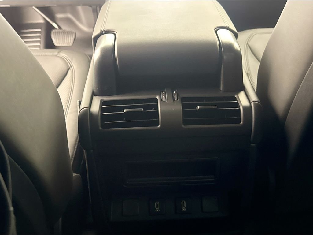 New 2026 Sedona Red Land Rover X-Dynamic SE image 26