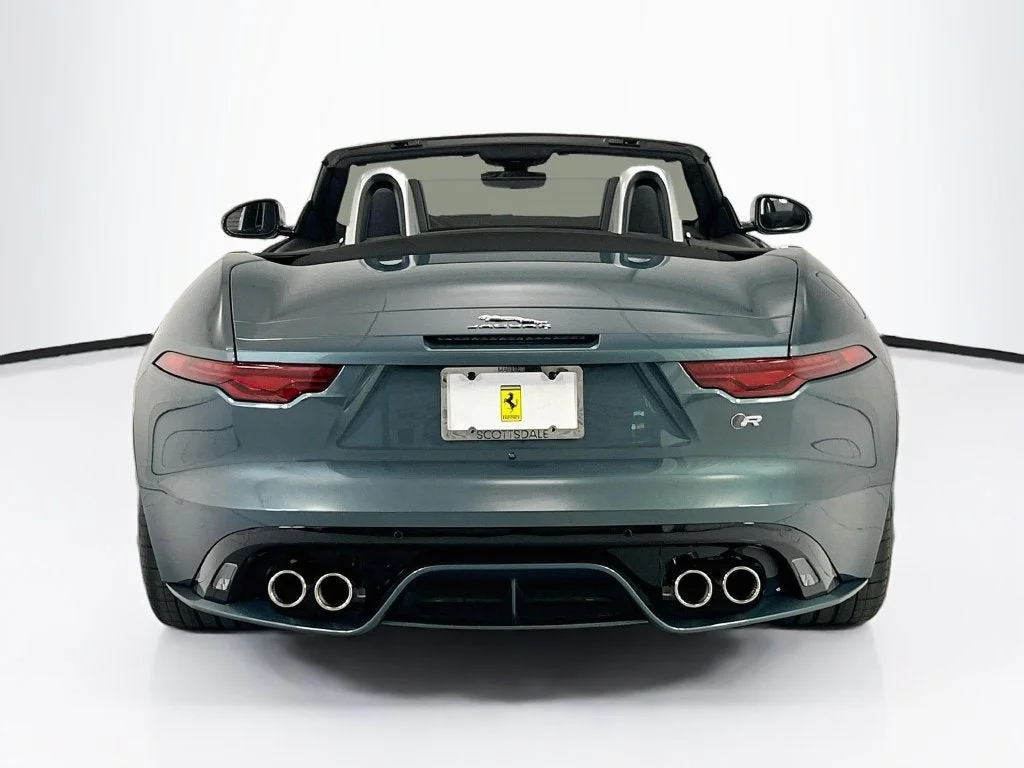 2024 Jaguar F-Type R75 - Photo 6