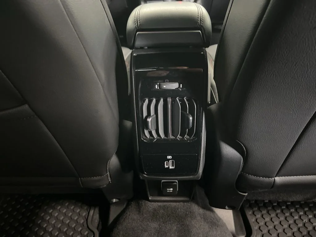Used 2023 Silver Jeep Trailhawk image 25