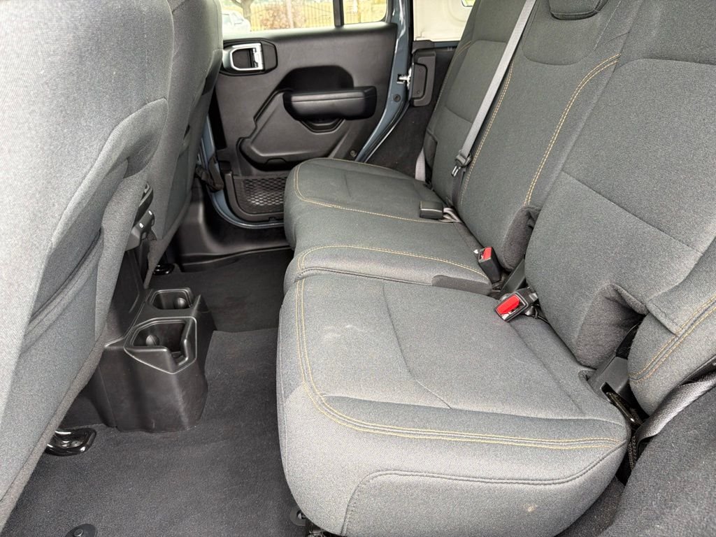 Used 2024 Gray Jeep Sport S image 22