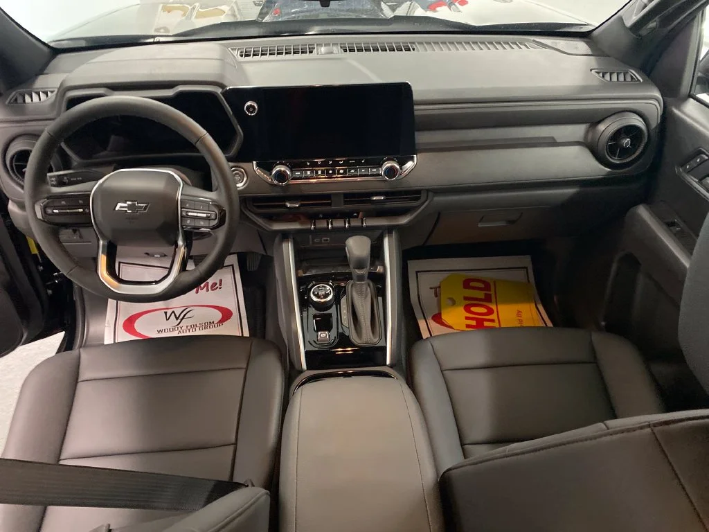 Used 2026 Black Chevrolet Trail Boss image 20