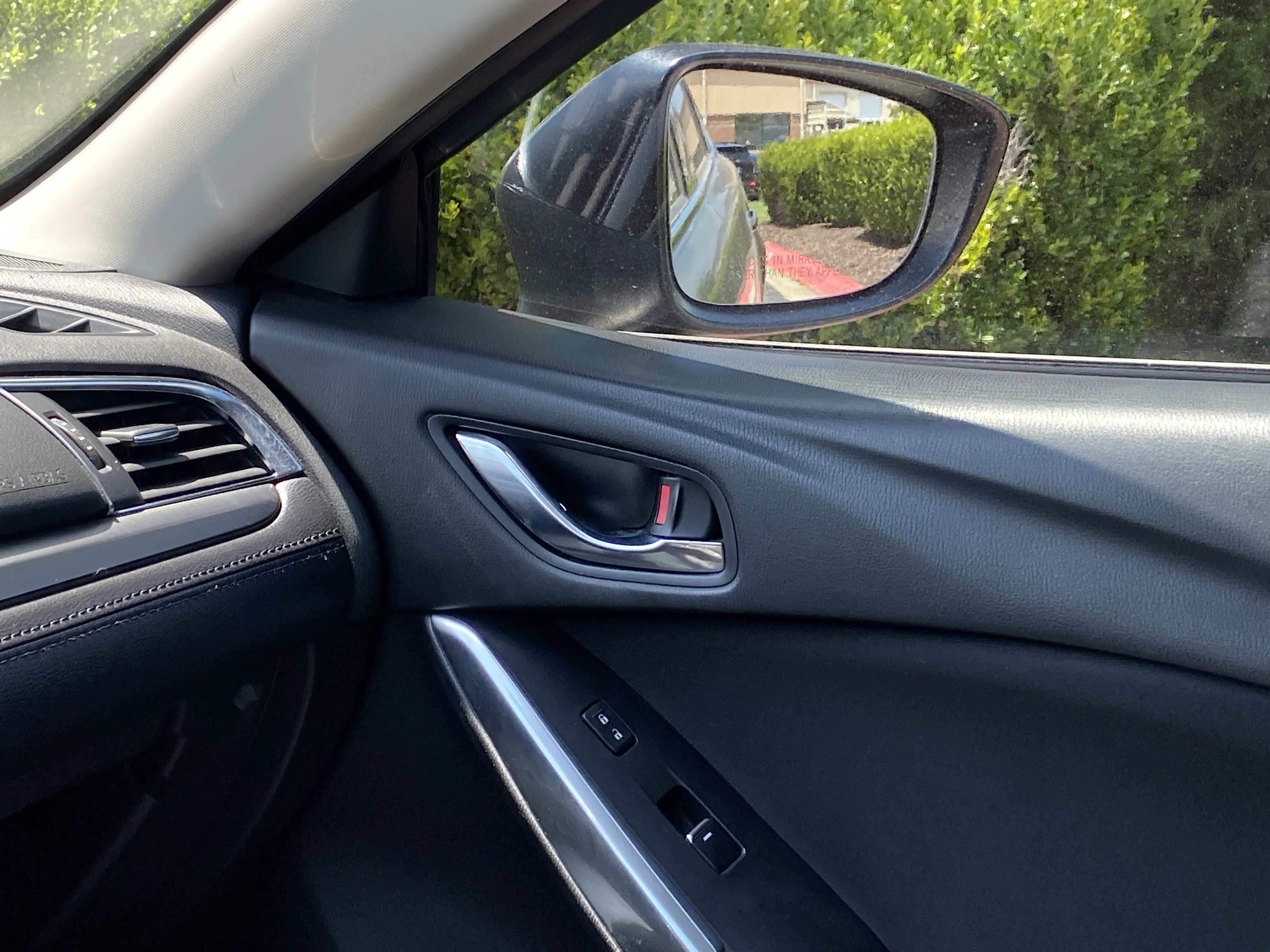 Used 2016 Meteor Gray Mica Mazda i Sport image 23