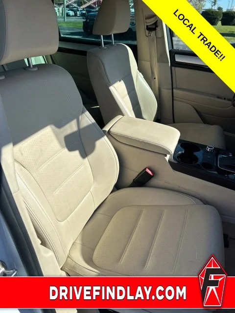 Used 2014 White Volkswagen V6 TDI image 13