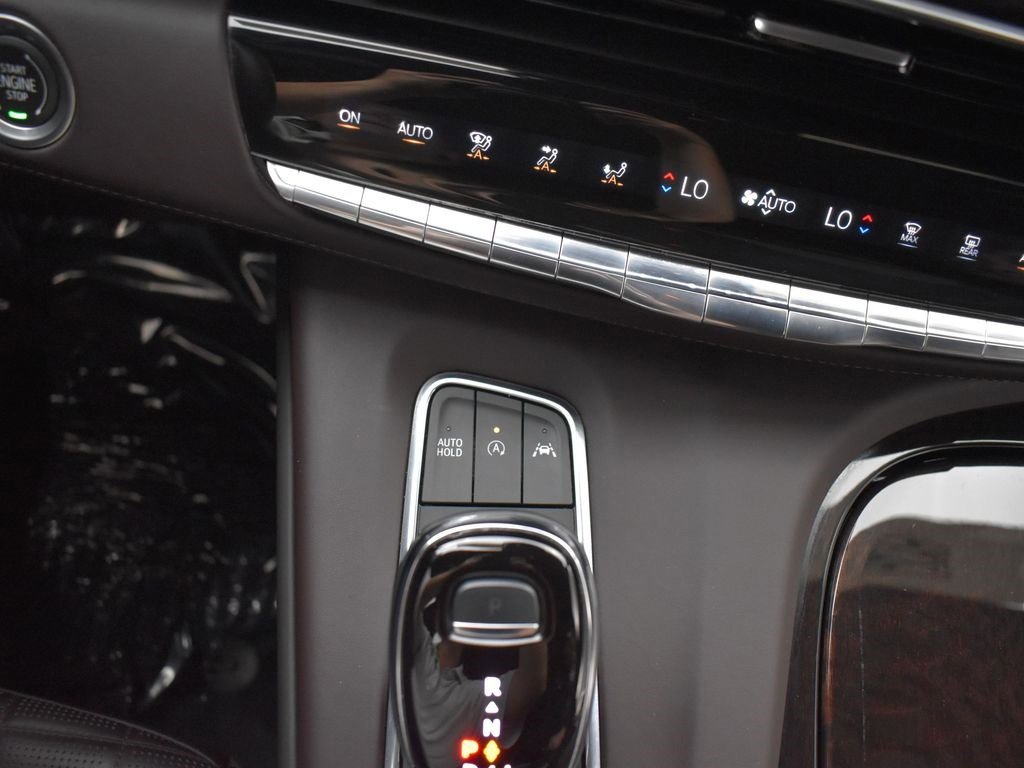 2023 CADILLAC ESCALADE ESV - Image 18