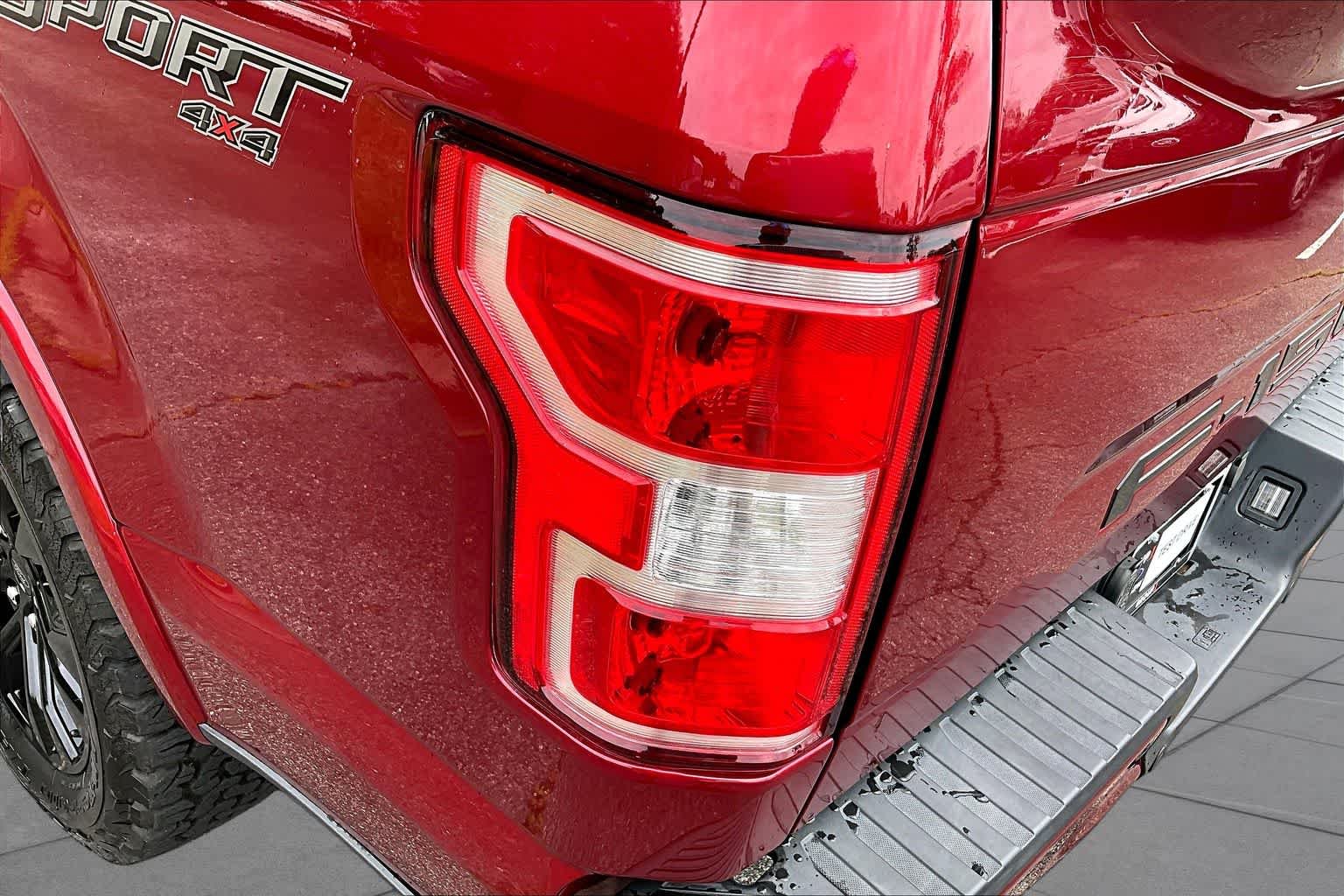 Used 2018 Ruby Red Metallic Tinted Clearcoat Ford XLT image 27